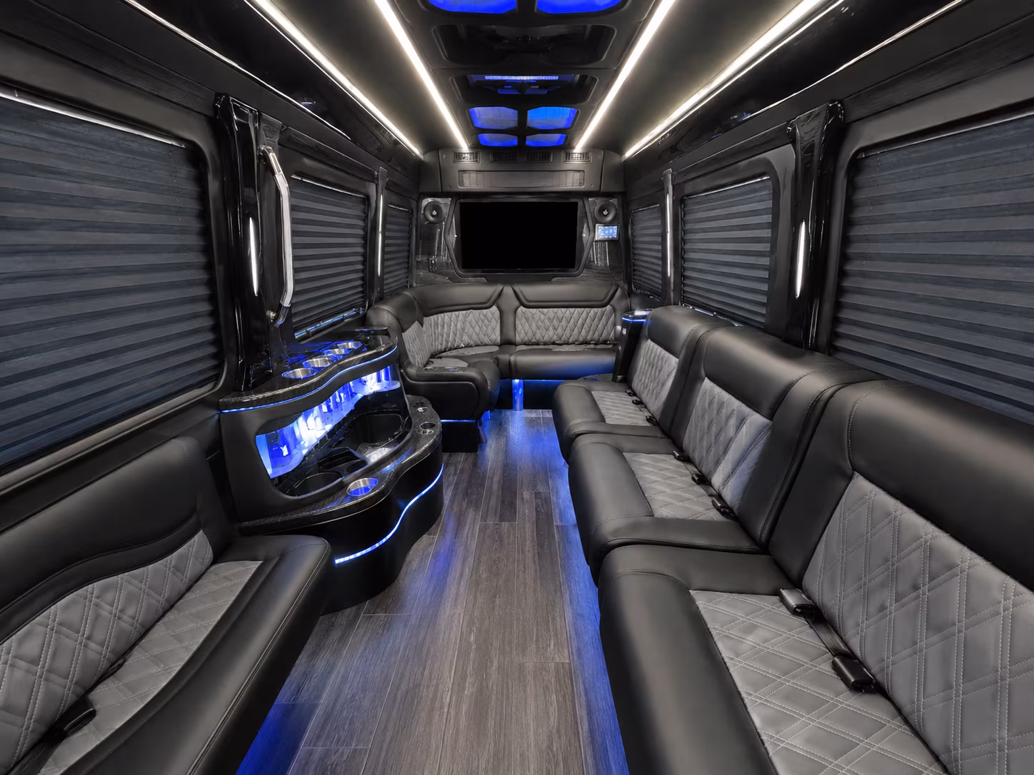 baytown 30 passenger party bus