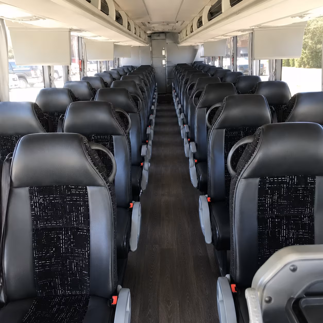 charter buses for corporate events and plant tour groups in baytown