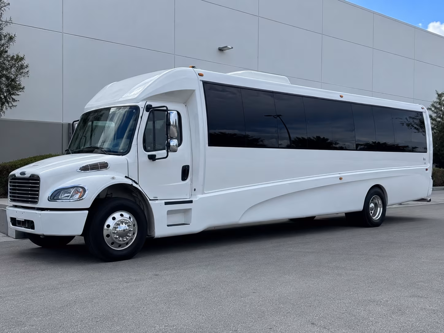 kemah boardwalk baytown party bus rental