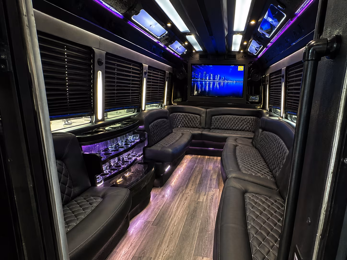 party bus rentals for baytown area proms at sterling lee and beyond