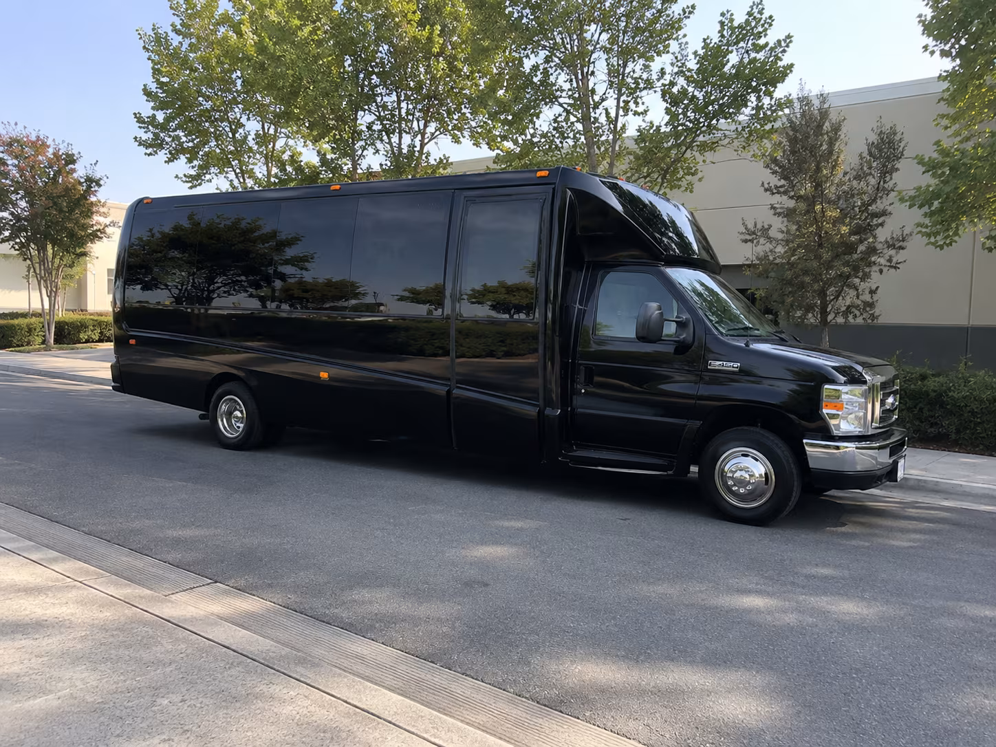 party buses to houston astros and dynamo games from baytown